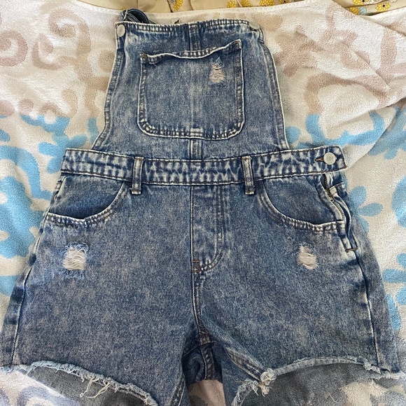 Jean Overalls - Picture 1 of 6